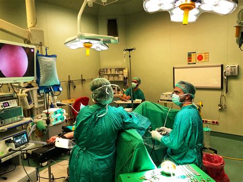 Shoppers are reacting to the new security at mapleview shopping centre 7