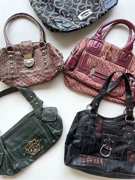 Y2K Vintage Shoulder Bags - Trendy and Stylish
