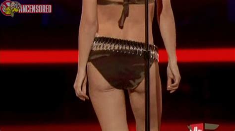 Naked Kathy Griffin In VH1 Divas Salute The Troops