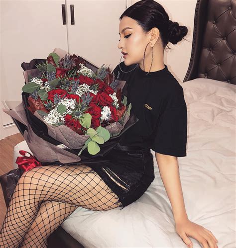 H I M B M S A Hot Nh T Mxh Sang Ch Nh Kh Ng Ai B Ng