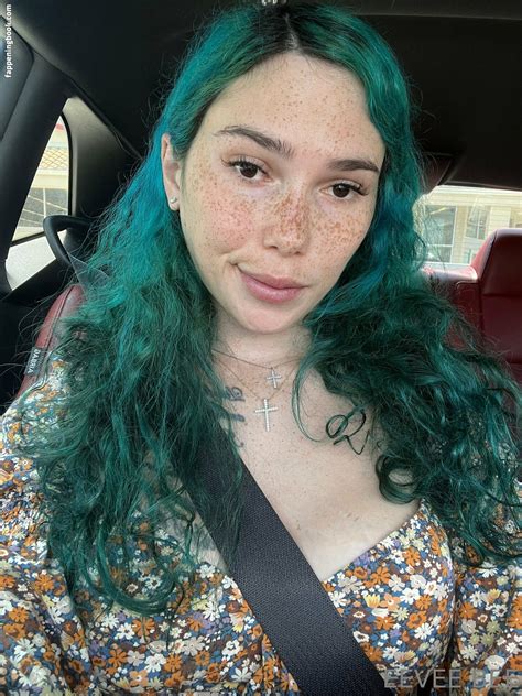 Eevee Bee Eevee Bee Nude OnlyFans Leaks The Fappening Photo