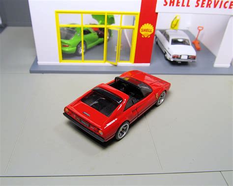 Hot Wheels Ferrari Racer 308