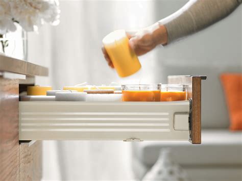METABOX | Blum