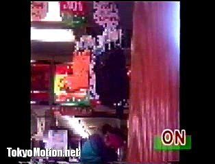 Watch リモバイ マック 店員リモコン Asian Porn SpankBang