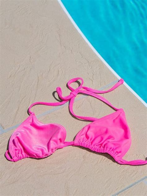 Ways How To Tie Triangle Bikini Top