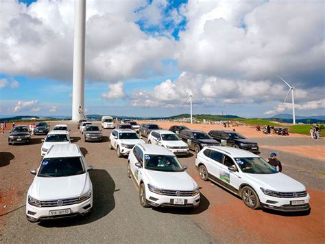 Ng I P V Xe Nh M N Si U M U C C Hot Quy N R Sexy B N Si U Xe