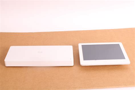 Cisco Cs Codec Plus Video Conference Room Ttc7 25 Telepresence Touch