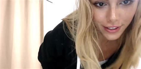 Blonde Shemale Masturbates In Tiny Panties BeMyHole