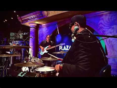 Yamil Conga drum solo . - YouTube