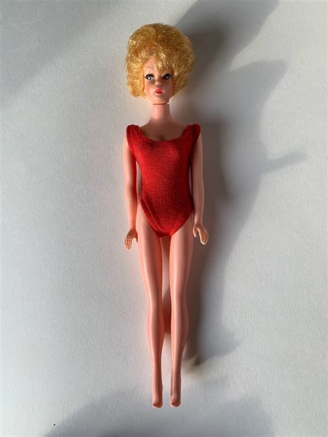 Vintage S Barbie Bild Lilli Clones Uneedy Wendy Blonde Swirl Ponytail And Bubblecut