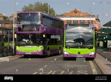 Autobuses De Distancia Fotograf As E Im Genes De Alta Resoluci N Alamy