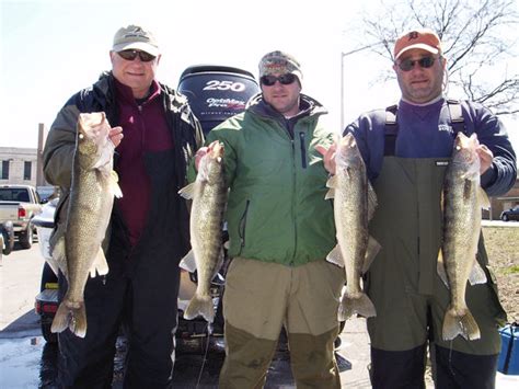 Detroit River Walleye Fishing Photos