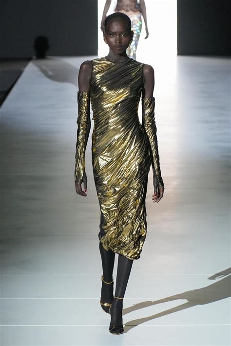 Bikini Fleurs Bas R Sille Et Body En Dentelle Deva Cassel Pin Up Envo Tante Pour Le