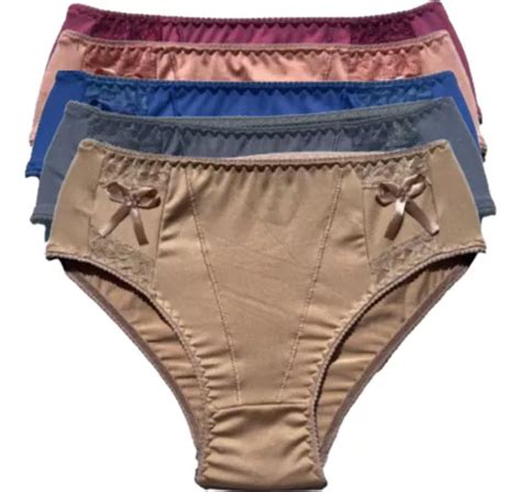 Kit Calcinha Feminina Unidades Senhora Lingerie Calçola Parcelamento sem juros