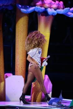 Lady Gaga Topless Glorious Ass Shots Artrave Milan Italy Hq Mq Phun Org Forum