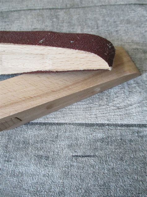 Schleifblock Schleifholz, mit Klemmvorrichtung – LEDERTASCHENMANUFAKTUR