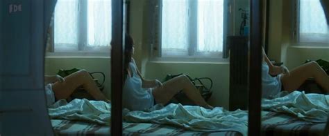 Nude Video Celebs Kalki Koechlin Sexy The Job