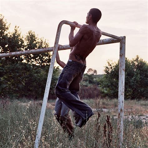 PACO Y MANOLO THE NUDE AS A WEAPON AGAINST FIGHTING THE NORM