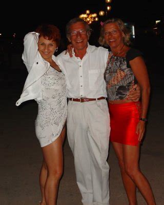 What Your Granny Does On Her Holidays Iv Porn Pictures Xxx Photos Sex Images Pictoa