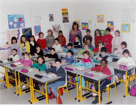 Photo De Classe CE1 De 1992 ECOLE MARCEL PAGNOL Copains D Avant