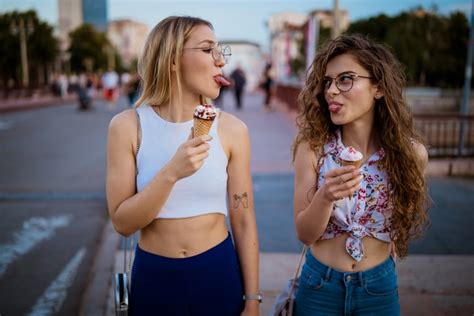 My Friend S A Sex Worker And Part Of Me Is Really Jealous