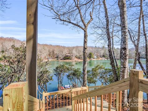87 Ossarooga Ct Brevard Nc 28712 See Est Value Schools And More