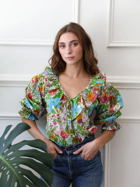 Luxury Clothing & Jewelry For Women By Women