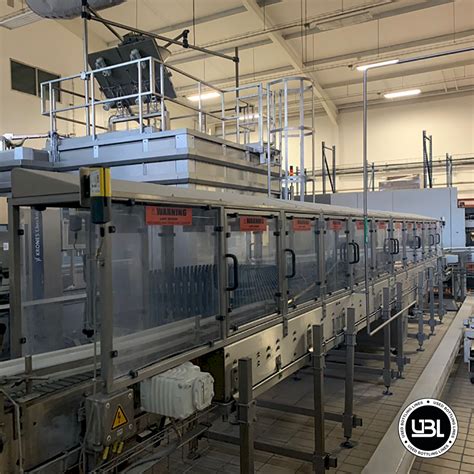 Used Hot Fill PET Bottling Line For Juice 2013