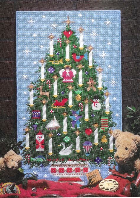 Lighted Christmas Tree Plastic Canvas PDF - Etsy