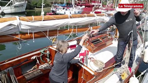 Temps Fête à Douarnenez Des Anglais venus en camion avec leur vieux