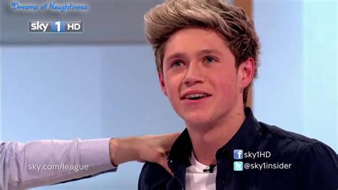 Dreams Of Naughtiness One Direction Naked Niall Harry S Kiss