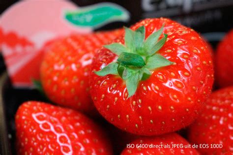 Canon EOS 100D