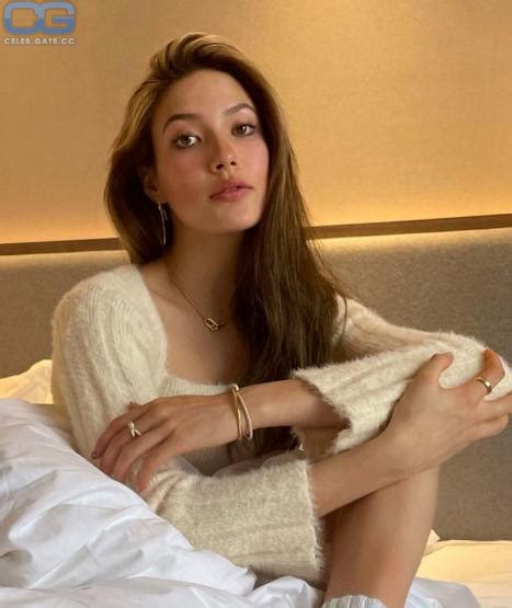 Eileen Gu Nude Pictures Photos Playboy Naked Topless Fappening