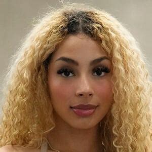 Mia Sorety - Age, Bio, Family | Famous Birthdays