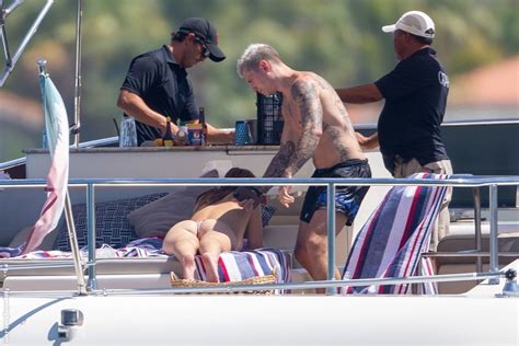 Bella Thorne Bellathornevip Nude Onlyfans Leaks The Fappening Photo Fappeningbook