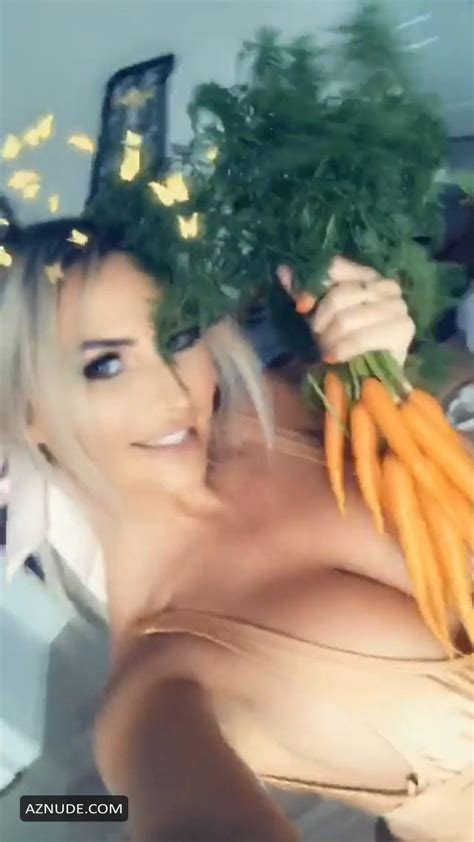 ROSANNA ARKLE Nude AZNude