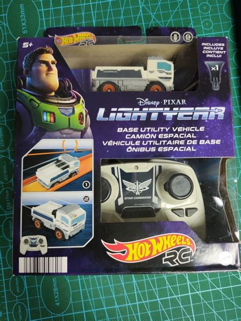 Hot Wheels R C Disney Pixar Lightyear Buzz s Truck 美版 遙控車 興趣及遊戲 玩具 遊戲類 Carousell