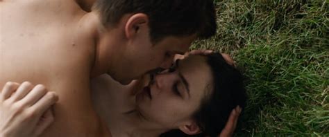 Nude video celebs Laura Balzer nude Trümmermädchen