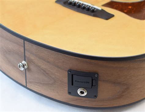 Cort Little CJ Walnut Mini Jumbo - station music