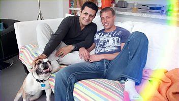 GAYWIRE Video casero de la pareja gay Troy y Ryan Austin divirtiéndose XVIDEOS