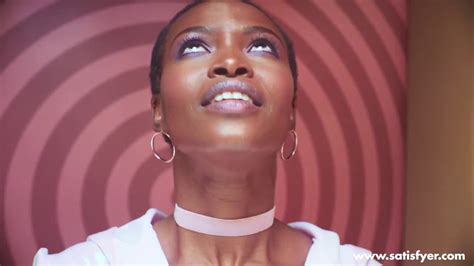 Estimuladores Satisfyer Em Lolla Sex Shop Do Brasil Youtube