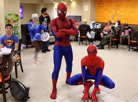 Spider-Man Spotted at the Orlando Toy & Comic Con [PHOTOS]