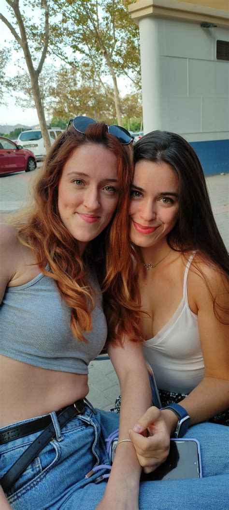 Best Friend Nudes WhichOneWouldYouPick NUDE PICS ORG