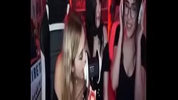 Lo Que Realmente Hacen Las Gamers XVIDEOS