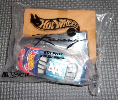 Nascar Hot Wheels Racing Kyle Petty