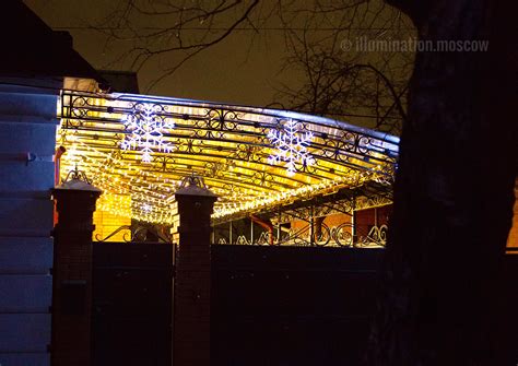 Подсветка гирляндами навеса для машины | ILLUMINATION.MOSCOW