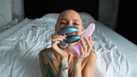 Free Toys Porn Videos XHamster
