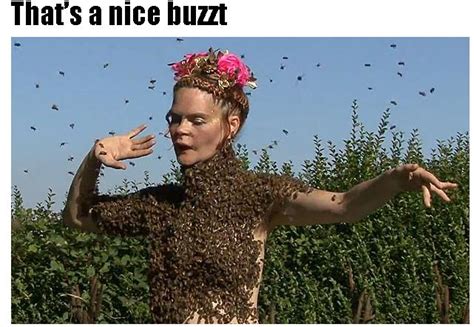 Bzzzzzzzzzz Nude Bee Pix Nsfw