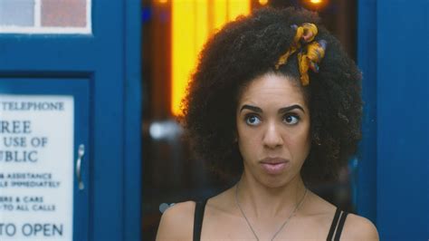 Pearl Mackie Bill S Really Interested In The Way The Doctor S Mind Works The Doctor Who