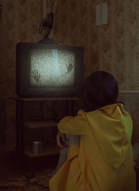 Raincoat Girl cosplay. (Very little nightmares) ph - Gizmo, RG - Tea ...